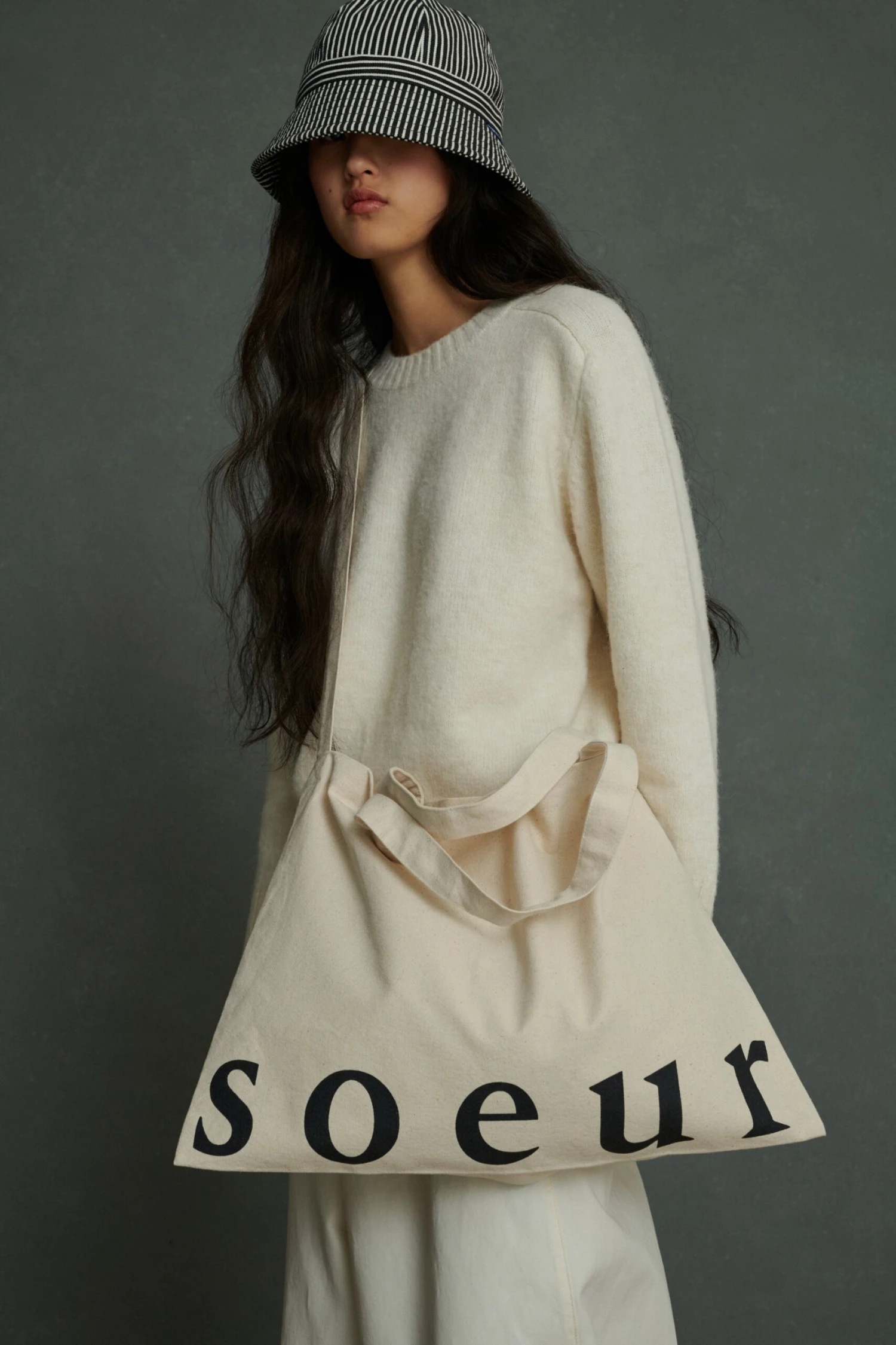 Soeur MAXI TOTE BAG 6 Soeur MAXI TOTE BAG – Image 6